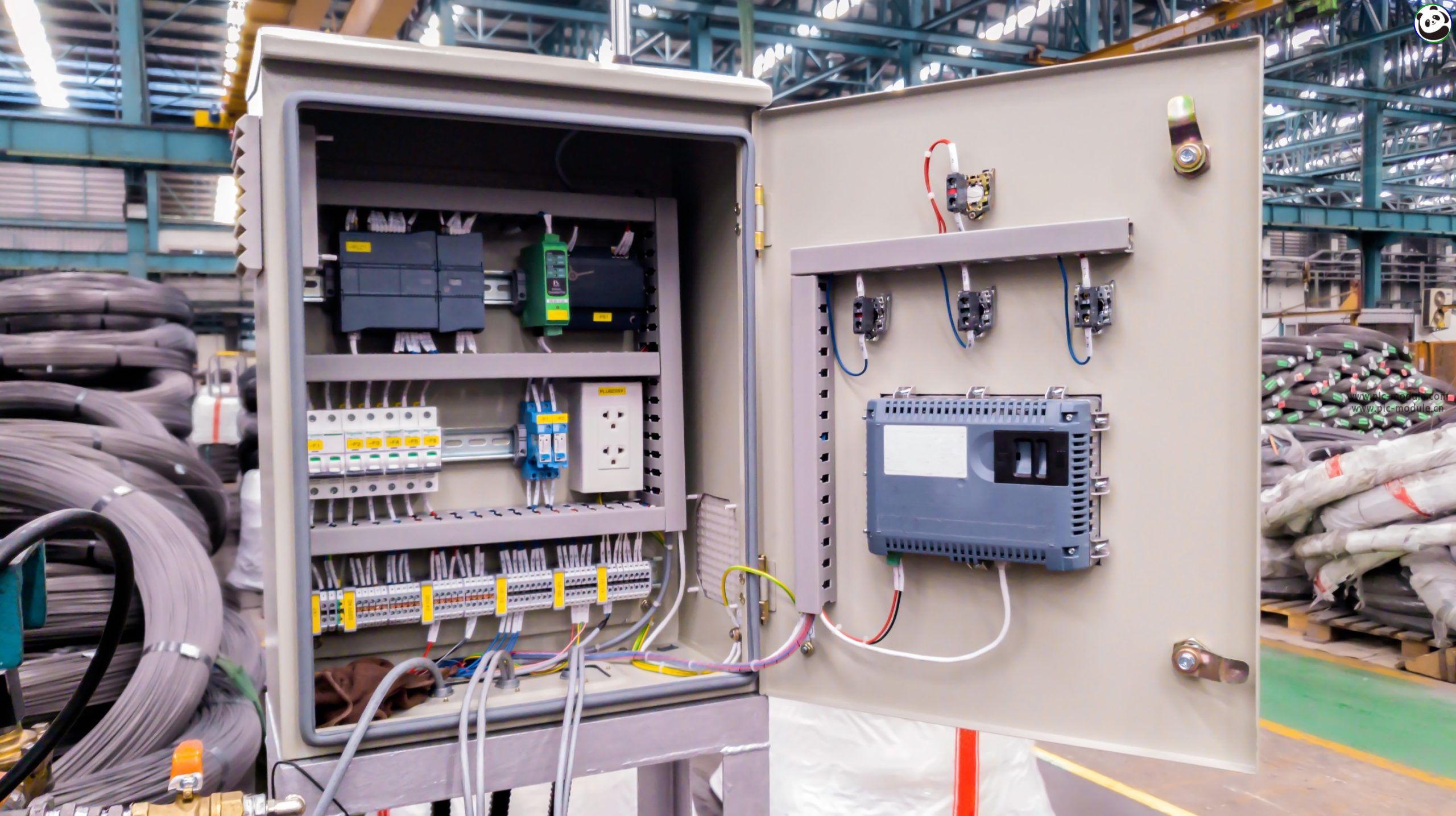 The types of PLC panels.jpg
