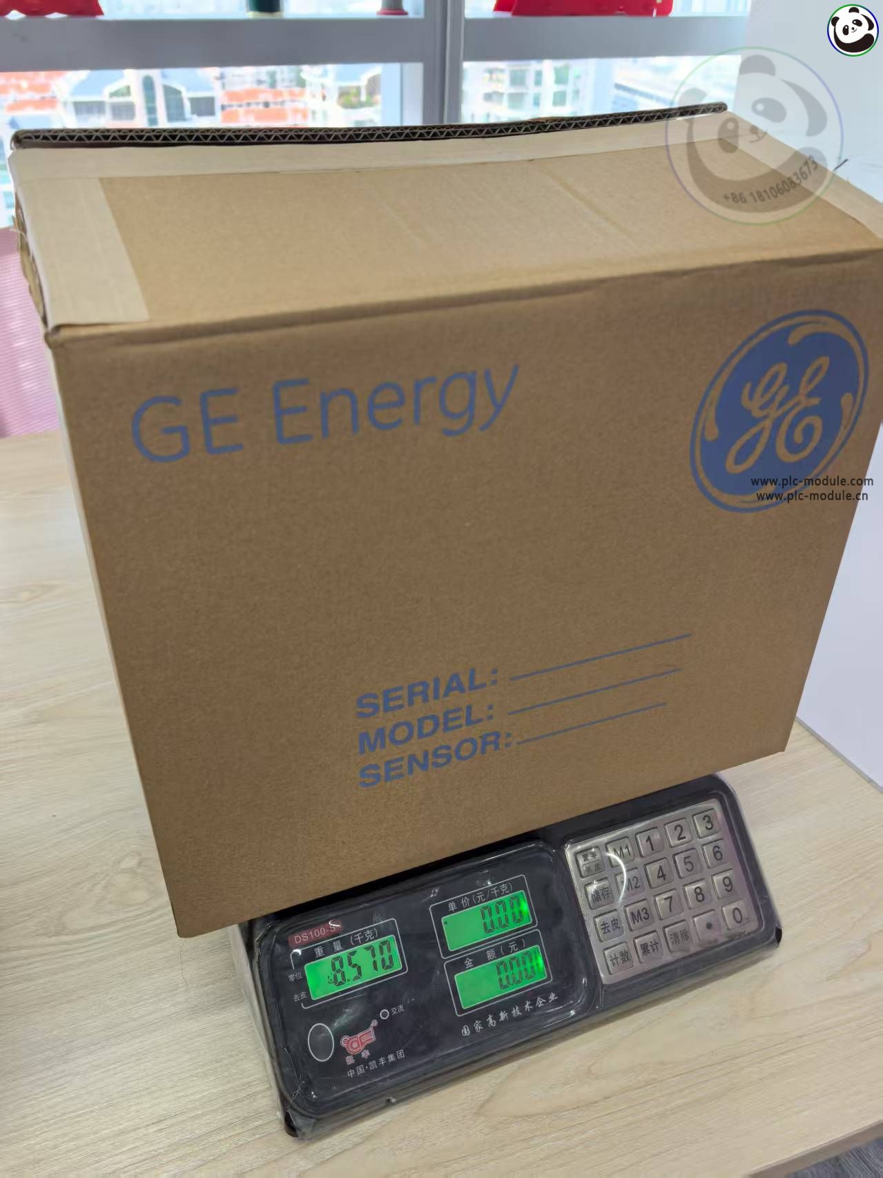 GE HYDRANM2-X Hydran M2-X measuring and control device.jpg