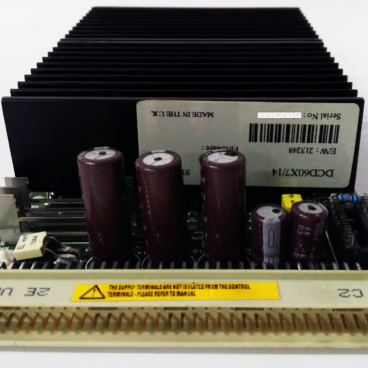 MAESTRO DCD60X7-14 Mini Maestro Servo Drive Control 60X714..jpg